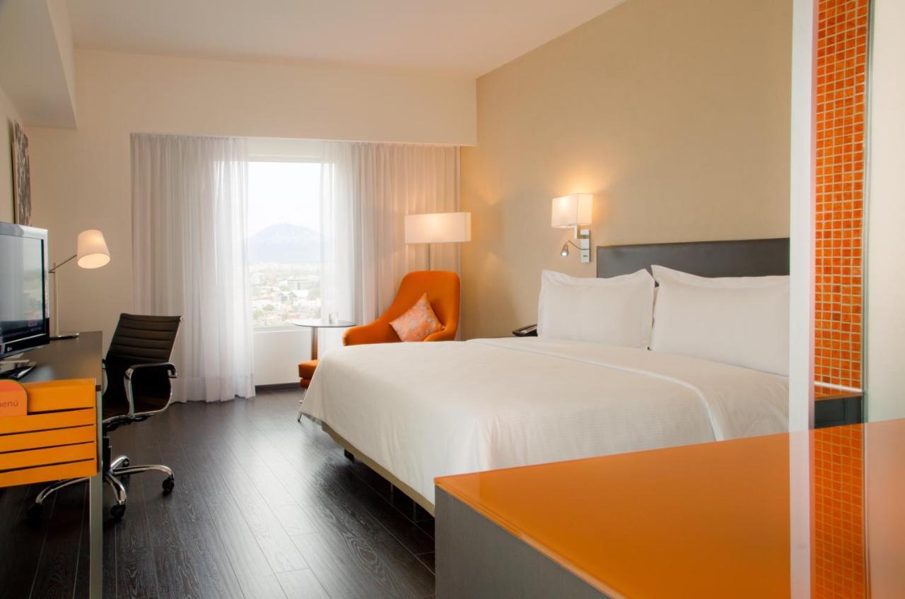 Fiesta Inn Puebla Las Animas Экстерьер фото