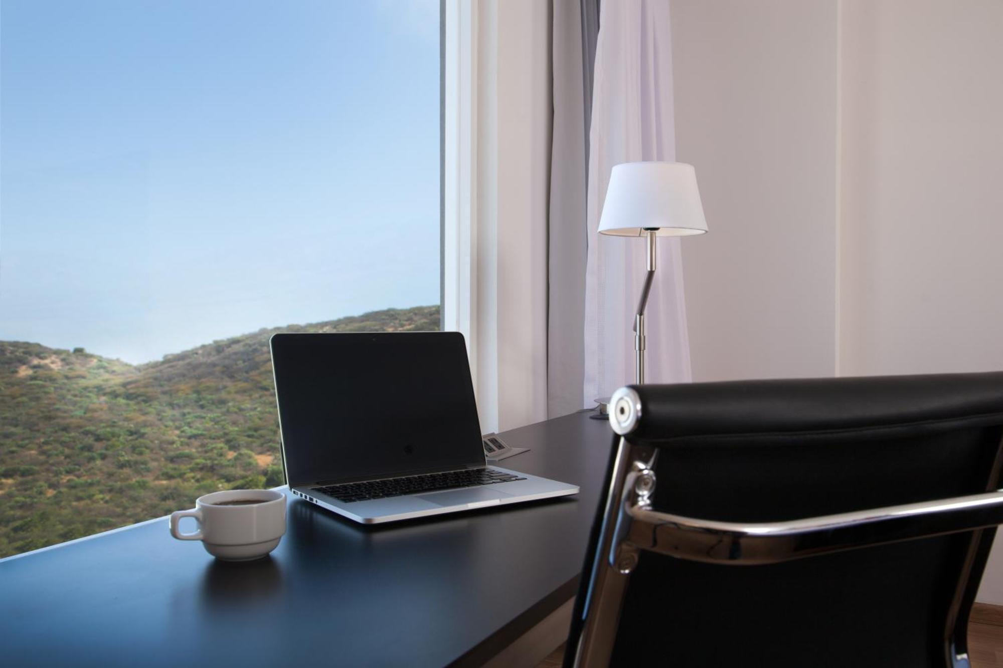Fiesta Inn Puebla Las Animas Экстерьер фото